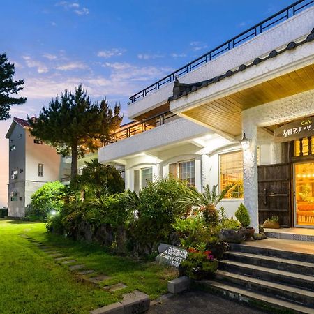 Harry And Sodam Pension Чечжу Екстер'єр фото