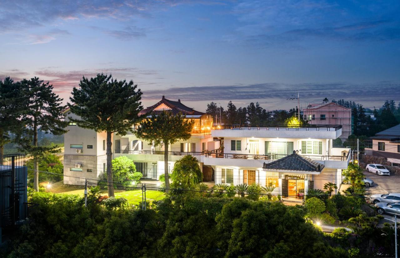 Harry And Sodam Pension Чечжу Екстер'єр фото
